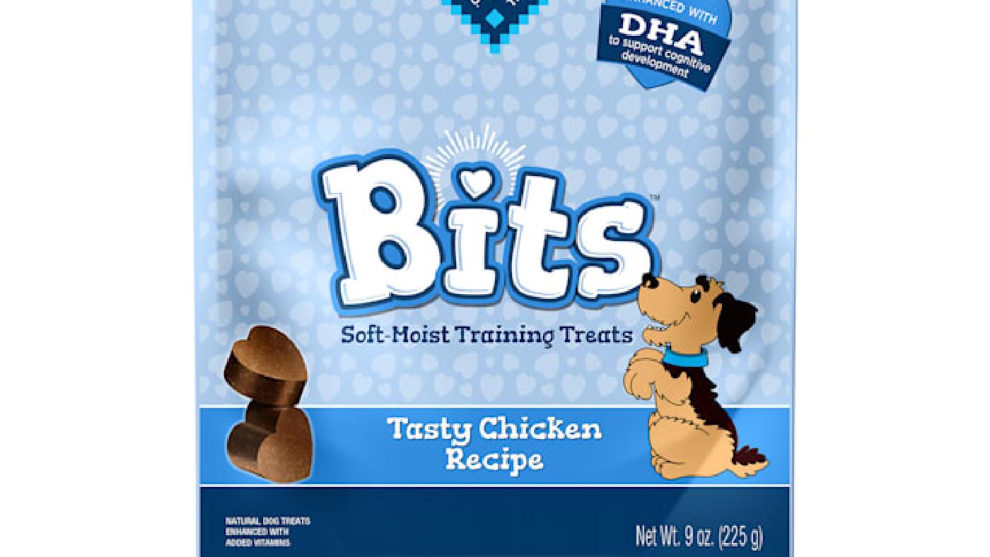 Blue Buffalo Training Treats Review: Soft Grain-Free Chicken Bits